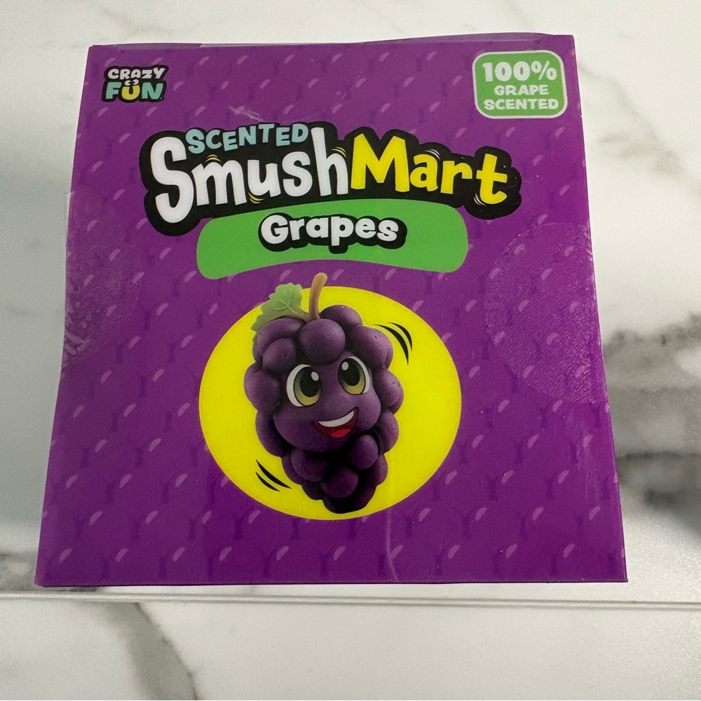 SmushMart Scented Grapes Squishy Toy - Picture 3 of 4
